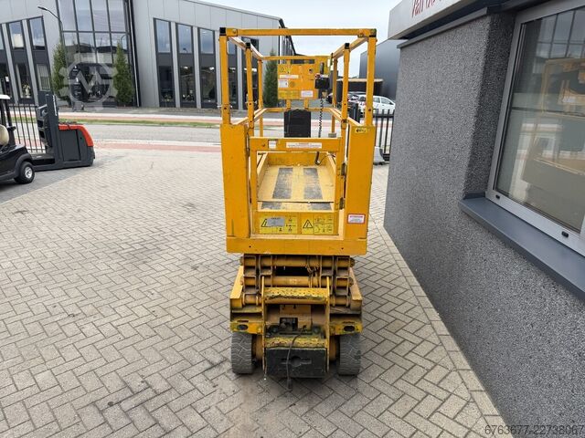  GENIE GS-2032 schaarlift schaar hoogwerker 2014 8mtr werkhoogte