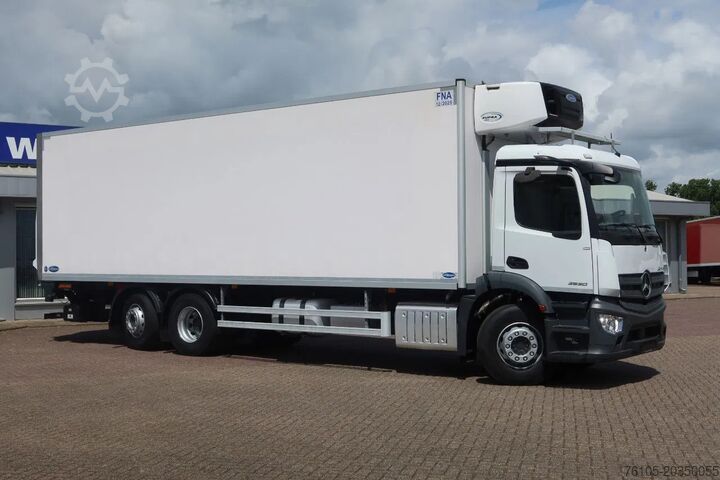Gekoeld/bevroren transport Mercedes-Benz Actros 2530 L Koel/Vries + Laadklep DHollandia ...
