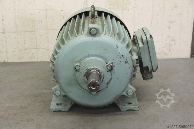 Elektromotor 9 kW 890 tpm Volta AOC2-52-6 - C1