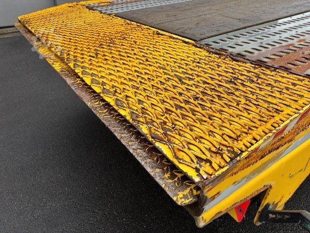 Takelwagen SCANIA XT410-8X4-TRIDEM/SEILWINDE/HYDR RAMP/FUNK/TOP