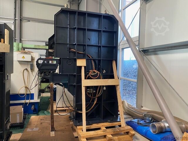 CNC-Dreh- und Fräszentrum DOOSAN MX 2600 ST