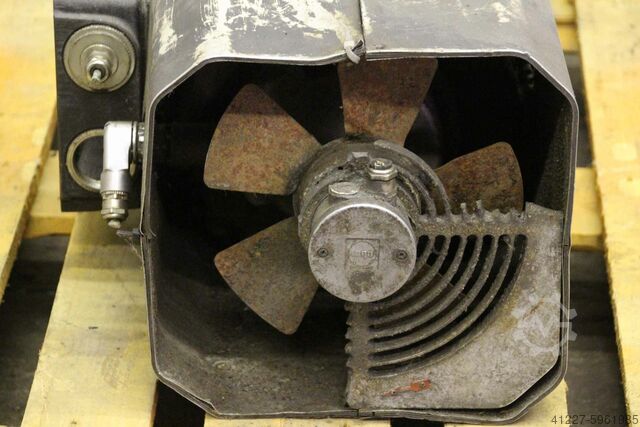 SERVOMOTOR Indramat 2AD160C-B35RR2-BS03-B2N3/S028