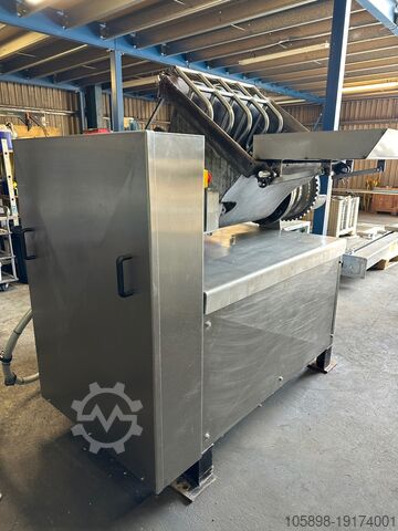 Provisur Weiler zware molen voor vleesblokken. Provisur Weiler 1612