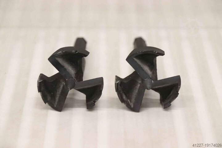 Μηχανή διάτρησης unbekannt doppelt