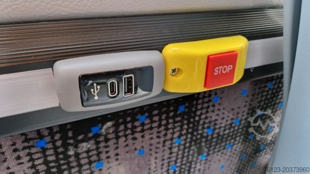 City bus IVECO Daily Heckniederflur Elektro City Stock