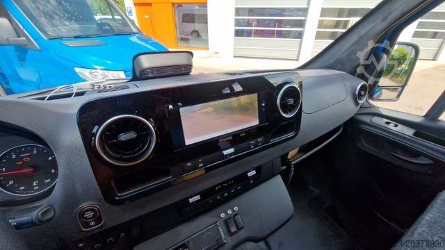 Minibusz MERCEDES-BENZ 517 / 515 Frontniederflur mit Ada Systeme