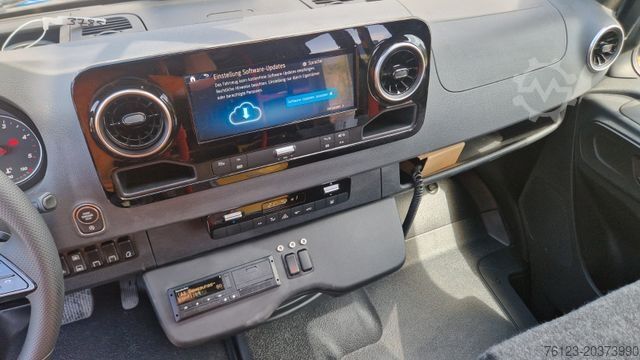 Minibusz MERCEDES-BENZ 517 / 515 Frontniederflur mit Ada Systeme