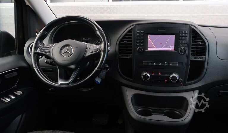 Kombi med högt tak Mercedes-Benz Vito 119 CDI Lang DC/ LED/ CAM/ 2X SCHUIFDEUR/ ...