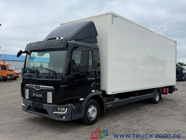 Kassevogn MAN TGL 12.250 Koffer 7.20m Ladebordwand1.5t. 1.Hand
