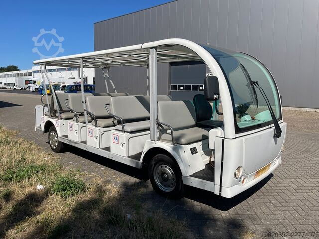 Minibus med 23 sæder Bringo LPM23