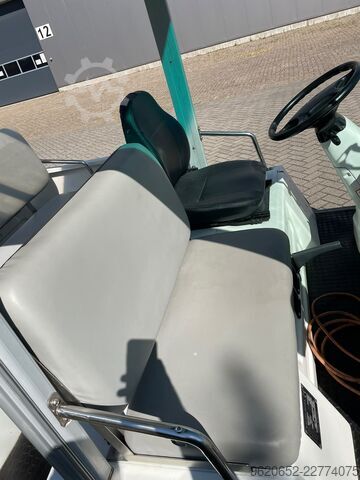 Minibus med 23 sæder Bringo LPM23