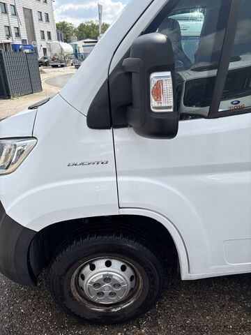 Camper semintegrato Fiat Ducato Weinsberg Carasuite 650MF del 2020 | Manuale | Posti letto: 5