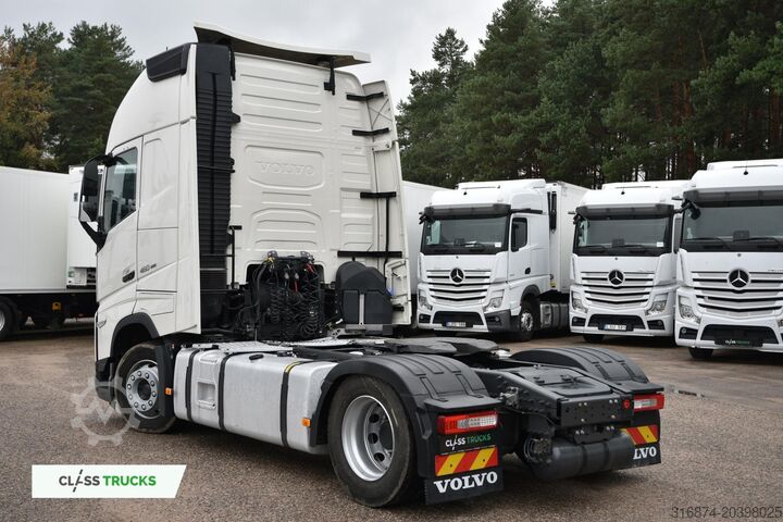 Standard tractor unit VOLVO FH 460 Globetrotter XL Varios i-Save