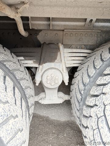 Speciális rendeltetésű teherautó SCANIA TGA 33.400