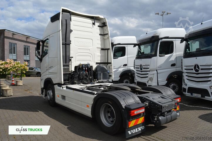 Standaardtrekker VOLVO FH 460 Globetrotter XL i-Save SideSkirts