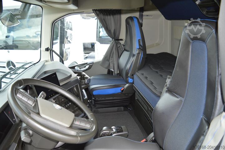 Standaardtrekker VOLVO FH 460 Globetrotter XL i-Save SideSkirts