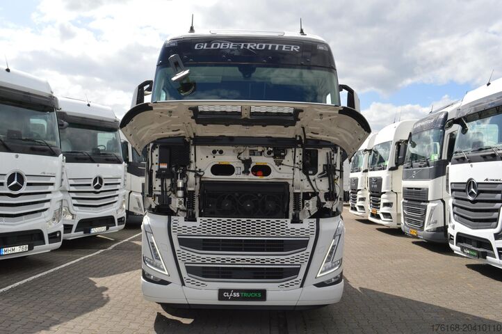Standaardtrekker VOLVO FH 460 Globetrotter XL i-Save SideSkirts