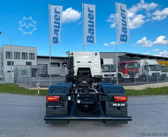 Standardní tahač MAN TGS 33.520 BL 6x4 FG/33 to/RS 3,60 m/PTO/AHK/Neu