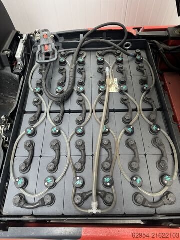 Carretilla eléctrica de 3 ruedas Linde E 18-02 EVO Triplex