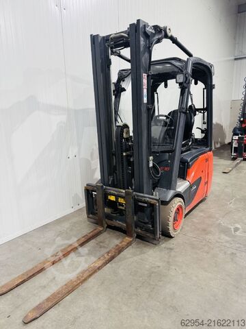 Carretilla eléctrica de 3 ruedas Linde E 16 C-02 EVO Triplex