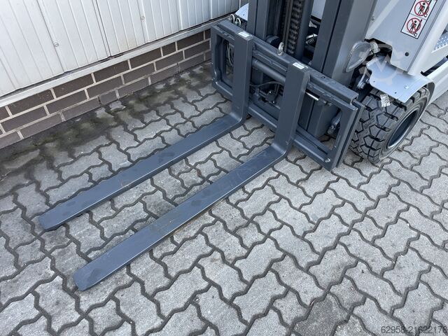 Electric 4-wheel forklift STILL RX20-20P | Battery 97% | Triplex 6.130mm