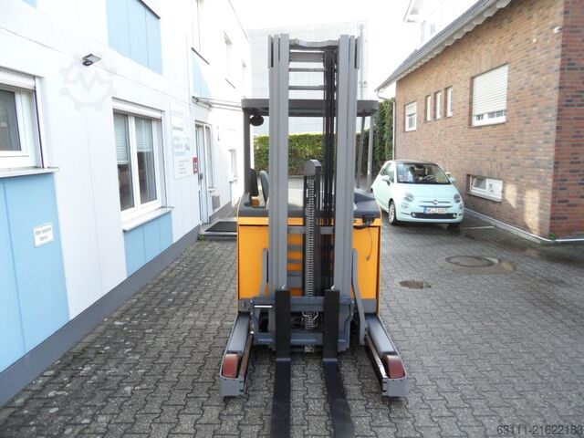 Reach Truck Jungheinrich ETV 216 - NEUE Batterie - alle Räder neu!