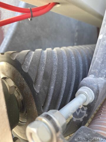 Lijadora de banda ancha con 3 grupos SCM SANDYA 16S