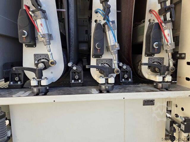 Lijadora de banda ancha con 3 grupos SCM SANDYA 16S