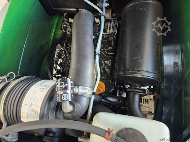 Mini traktor John Deere 1026R - 4WD - Serviced! - Only 361MTH