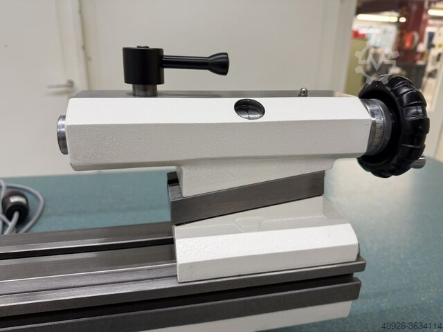 TORNO DE FABRICANTE DE HERRAMIENTAS Schaublin 102N TO W-20