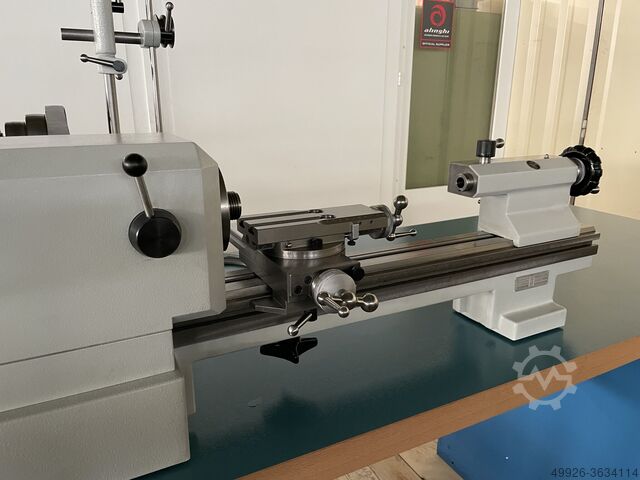 TORNO DE FABRICANTE DE HERRAMIENTAS Schaublin 102N TO W-20