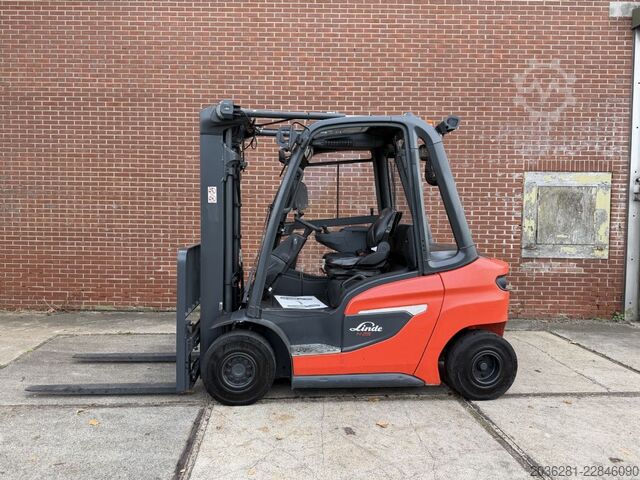 Carrello elevatore diesel Linde H25D-01