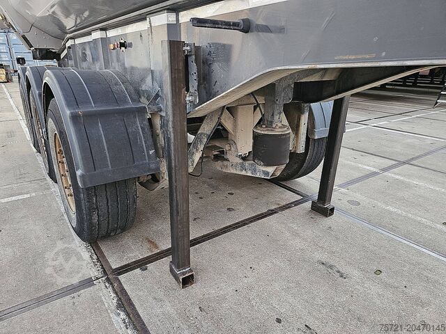 Avfallsbil CARNEHL CHKS/HH HALFPIPE 26M3 HARDOX SAF LIFT