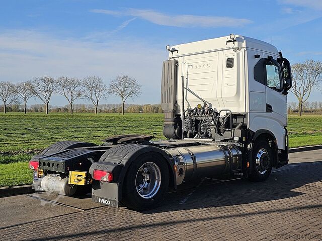 Standard-SZM IVECO S-WAY AS440S46 LNG GAS