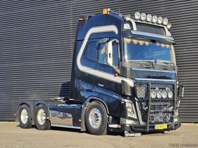 Standart-SZM Volvo FH 16 750 6x2  BOOGIE / RETARDER / I PARK COOL
