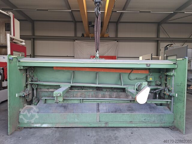 Presse plieuse HACO TS 3006