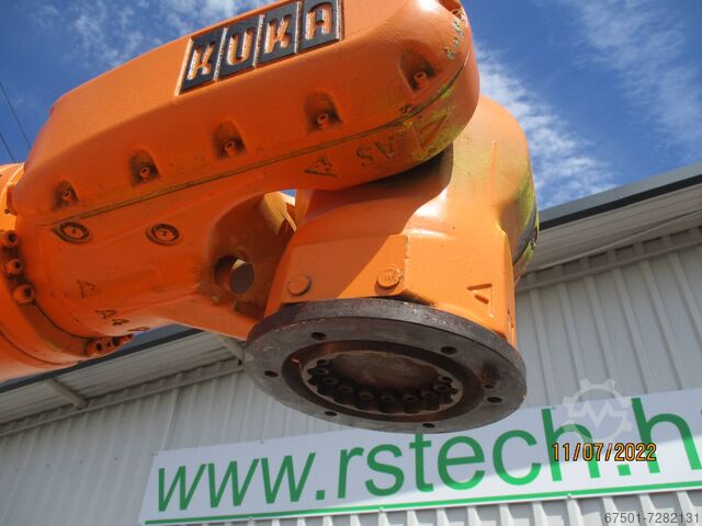 Robots industriales Robots KUKA (1751)