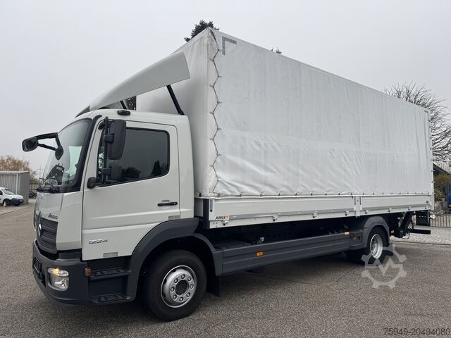 Atego 1224 L, 7.25 m, 1.5 t tail lift, trailer coupling Mercedes-Benz Atego 1224 L Pritsche/Plane 7,25m LBW