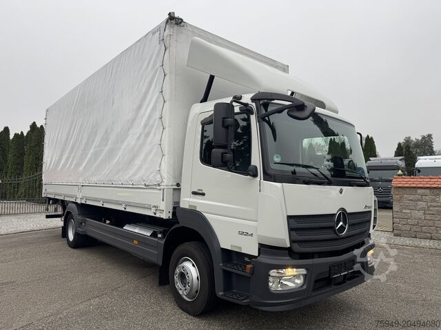 Atego 1224 L, 7.25 m, 1.5 t tail lift, trailer coupling Mercedes-Benz Atego 1224 L Pritsche/Plane 7,25m LBW