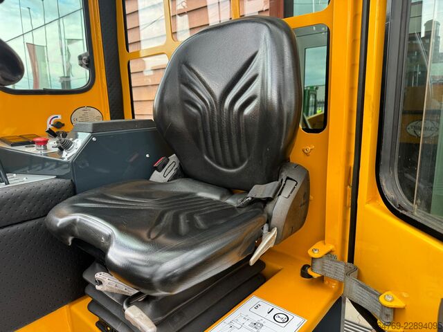 Wózek widłowy czterokierunkowy Combilift C4000 /2008 /Diesel/ Only 6262 hours
