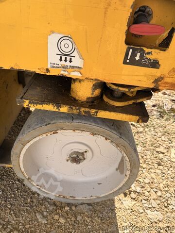 Piattaforma a pantografo Genie GS-2646 E-Drive