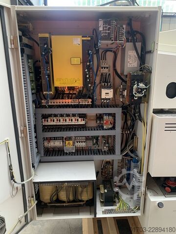 Tour CNC par apprentissage Colchester Alpha 1350XT
