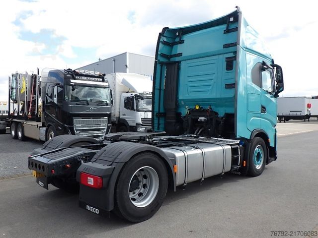 Standard nyergesvontató IVECO AS 440 S 53 T/P S-Way/Ret./Hydr./2xTank/Standkli