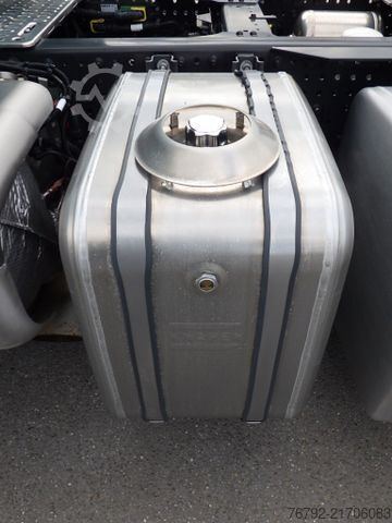 Standard nyergesvontató IVECO AS 440 S 53 T/P S-Way/Ret./Hydr./2xTank/Standkli