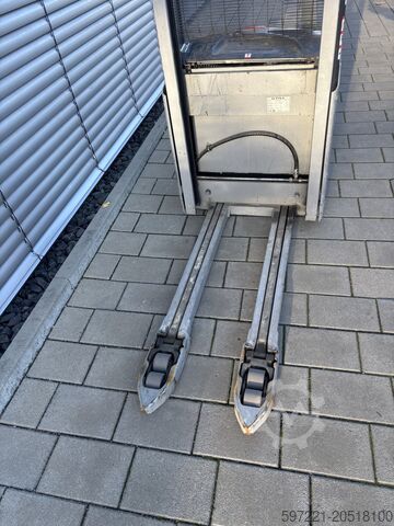 Gerbeurs de palettes Still EXV 12i