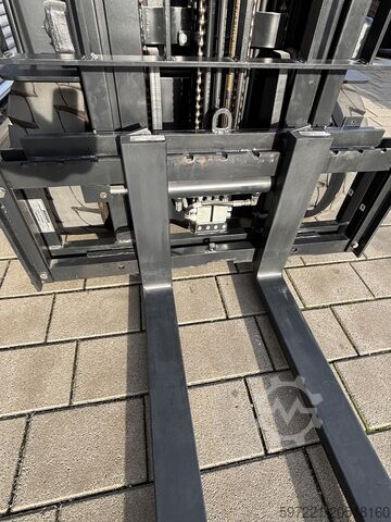 Electric - 4 wheels Bobcat B25X Neugerät mit Herstellergarantie