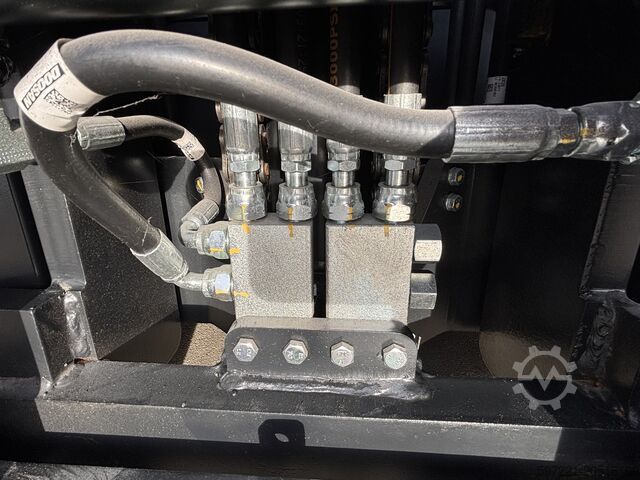 Electric - 4 wheels Bobcat B25X Neugerät mit Herstellergarantie