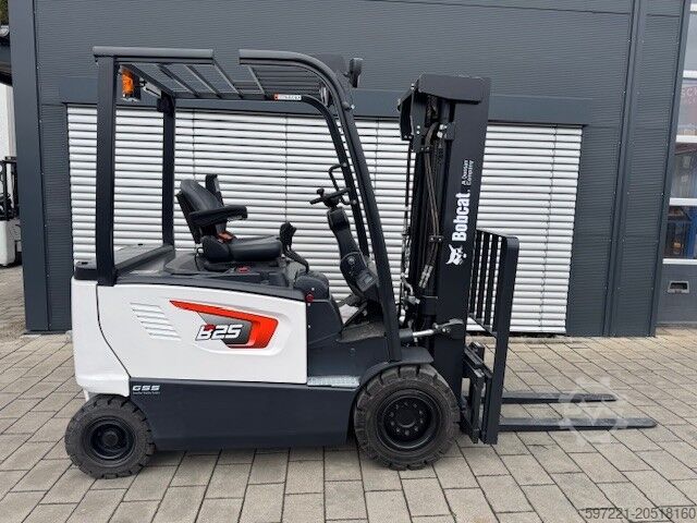 Electric - 4 wheels Bobcat B25X Neugerät mit Herstellergarantie