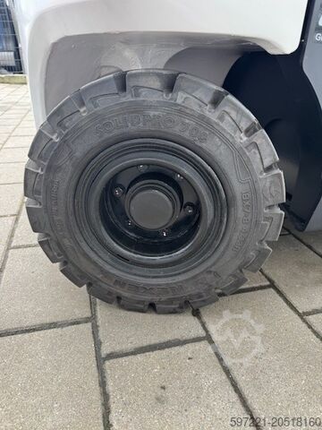 Electric - 4 wheels Bobcat B25X Neugerät mit Herstellergarantie
