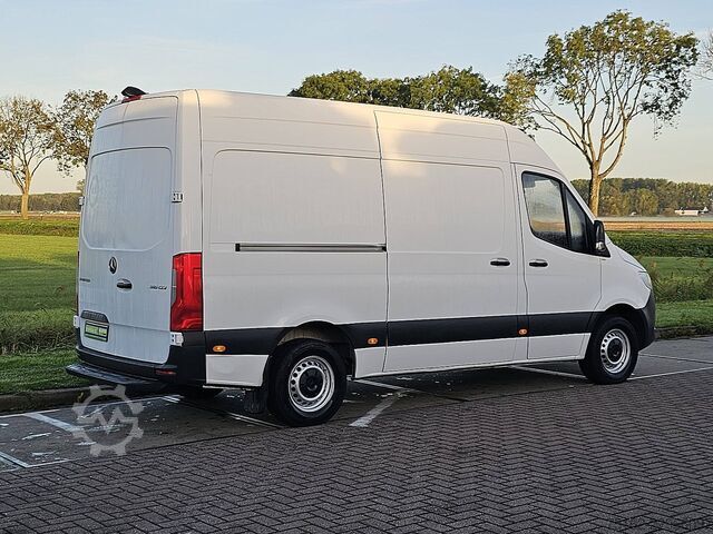 MERCEDES-BENZ SPRINTER 315 L2H2 BI-TEMP FRIGO Carrier Furgón frigorífico Día/Noche 2 Compartimentos  MERCEDES-BENZ SPRINTER 315 L2H2 BI-TEMP FRIGO Carrier Koelwag...